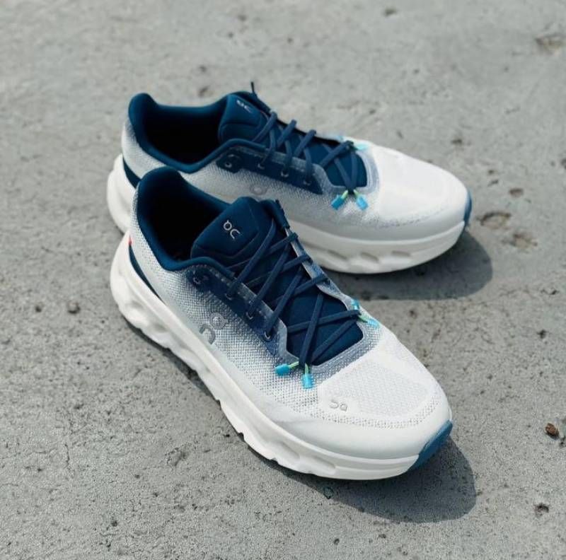 On RUNNING Cloud Tilt 2.0 Tempest Ivory BLUE