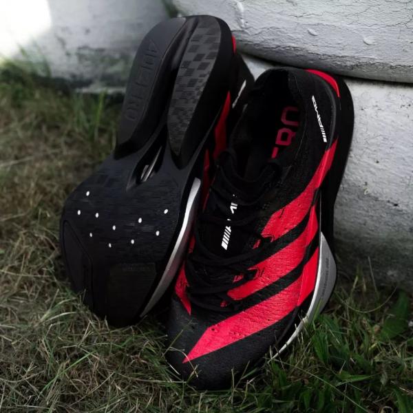Adi dass adizero prime x3 strung black red