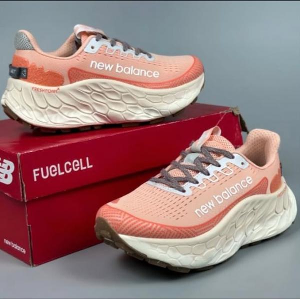 New Balanc.e Womens Fresh Foam X More Trail v3