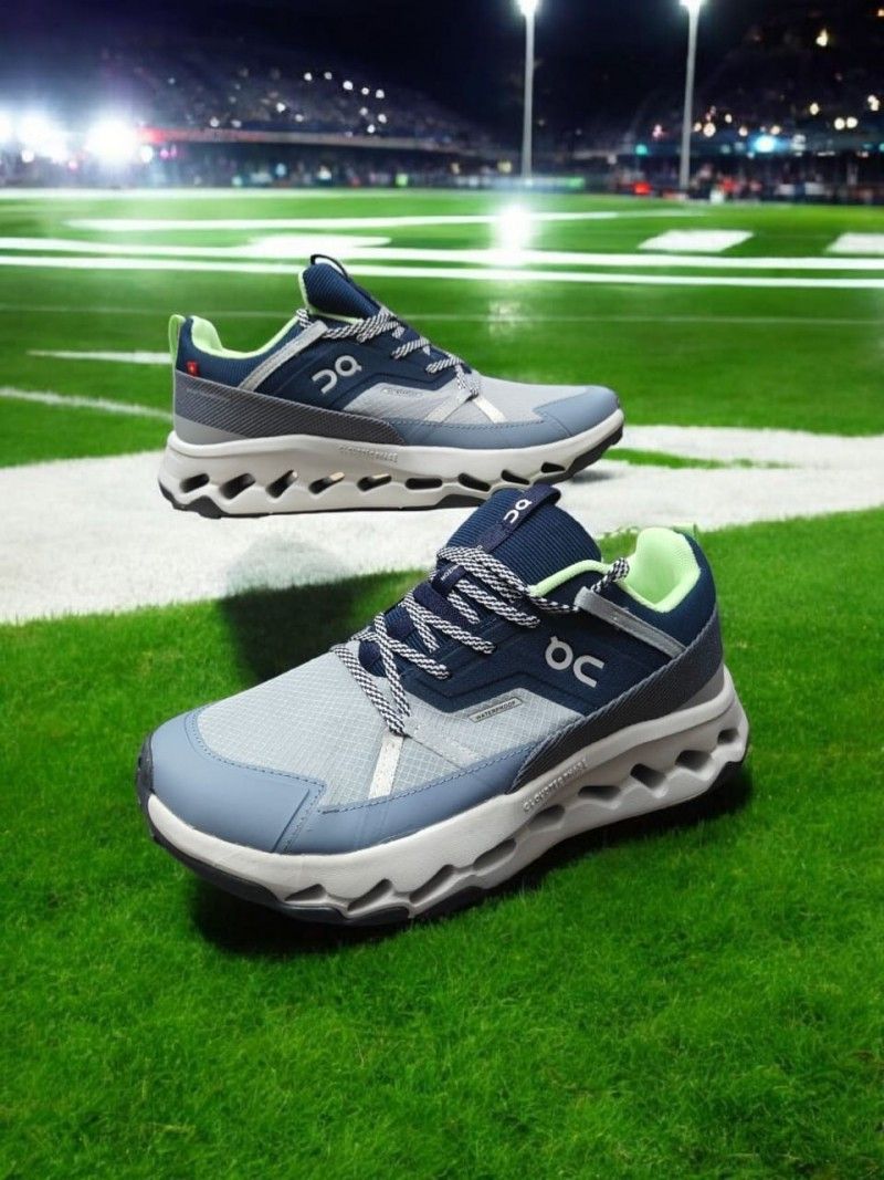 on Running cloud horizon navy grey