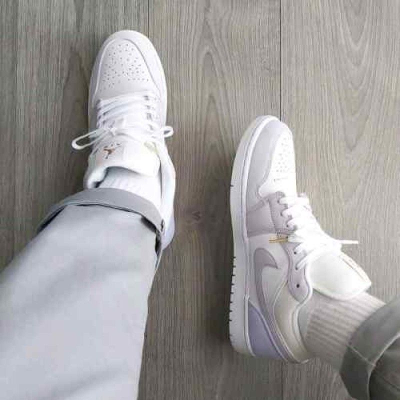 NIK AIR JORDAN RETRO 1 LOW PARIS