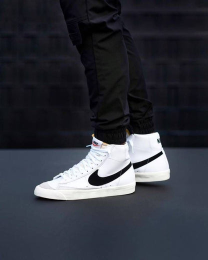 NIK MID BLAZER 77 VINTAGE WHITE HIGH