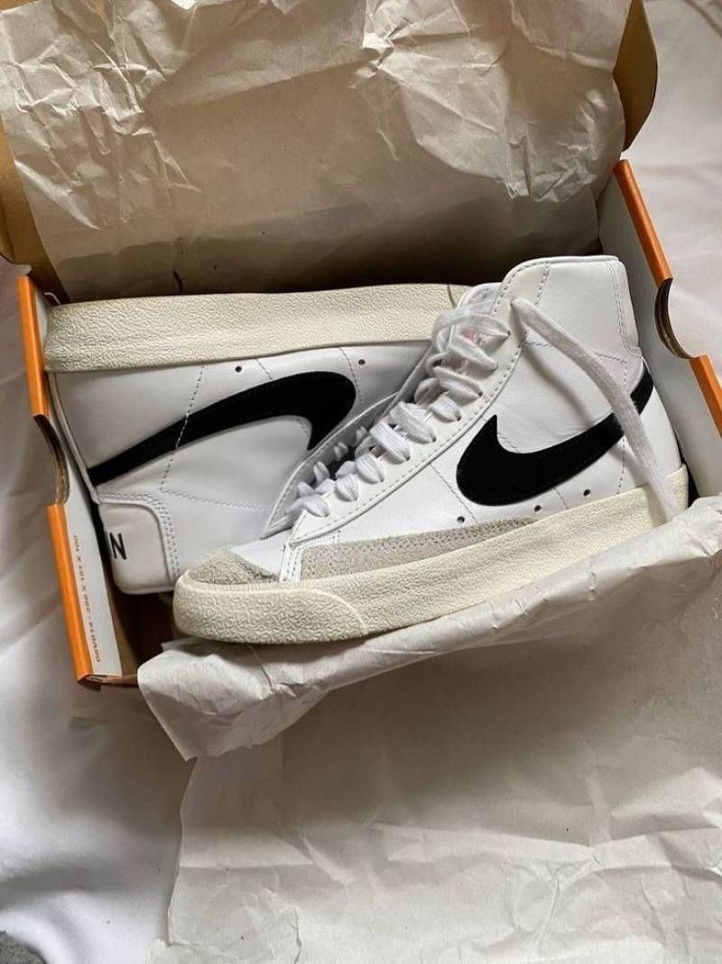 NIK MID BLAZER 77 VINTAGE WHITE HIGH