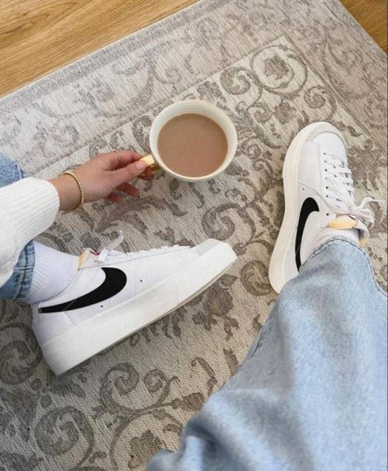 NIK MID Blazer 77 Low Vintage White fix