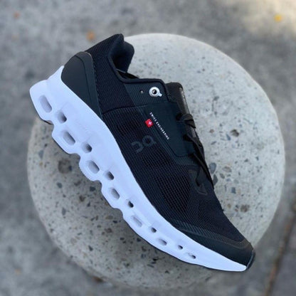 ON RUNNING CLOUDSTRATUS 2 0 BLACK WHITE sale