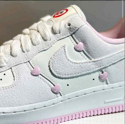 NIK EE Air Force 1 Low Valentines Day 2025