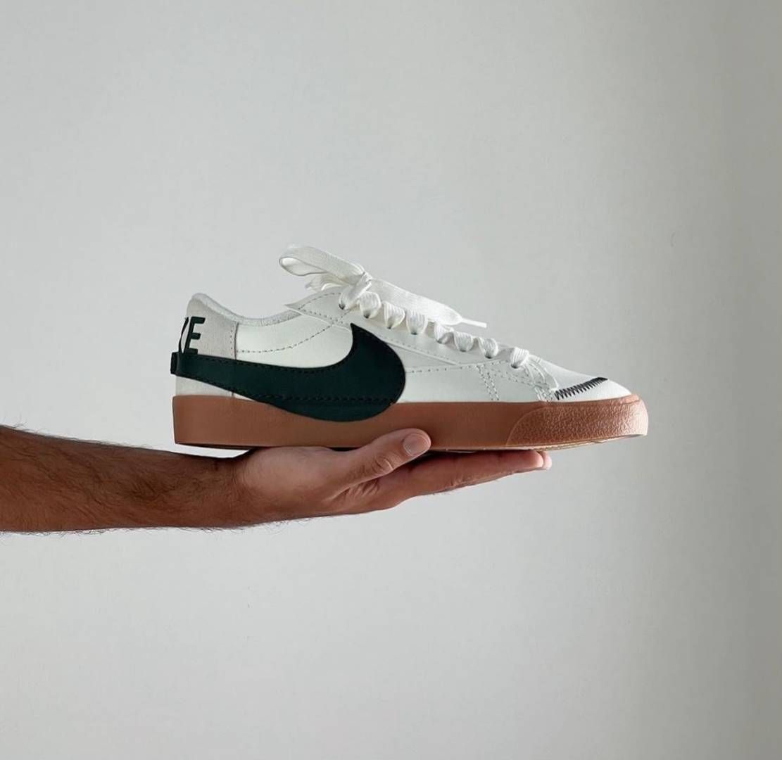 NIKKE BLAZER LOW 77 SAIL PRO GREEN