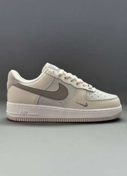 NIKKE AIRFORCE 1 OREWOOD BROWN IRONSTONE