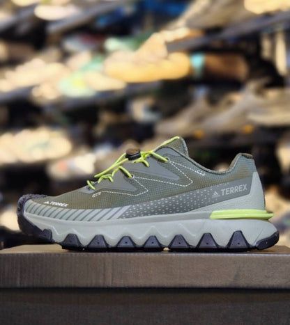 ADIDDAS TERREX HIKING OLIVE GREEN