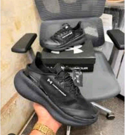 Underr Armourr Nova SlipSpeed All Black