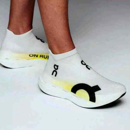 On Cloudboom Strike LS White Yellow