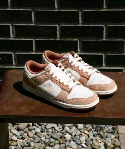nikkEe sb dunk low medium curry