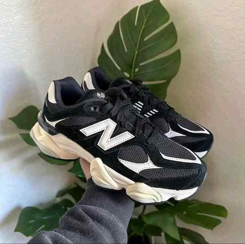 New Balan_ce 9060 Black White