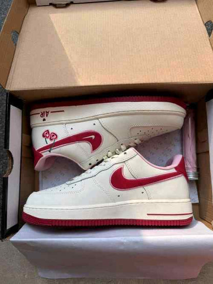Nikee Airforce 1 Low Valentines Day for her