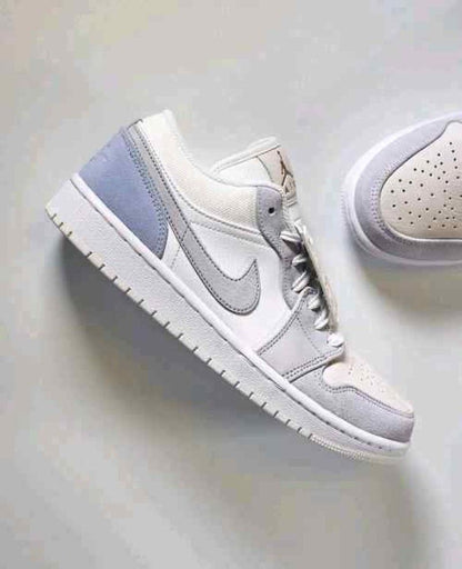 jordan retro 1 low PARIS