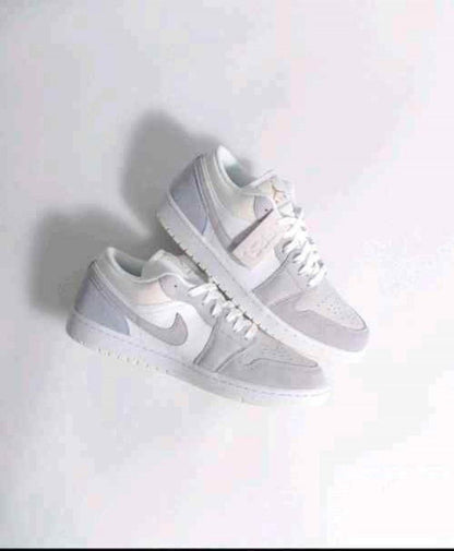 jordan retro 1 low PARIS