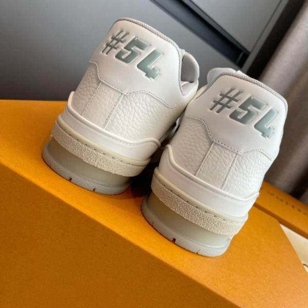 Louiis vuitton trainer sneaker white signature Premium