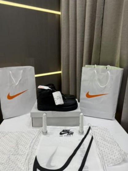 Nik_e Airforce 1Mid First Leather UA With Bag Keychain bottle lace