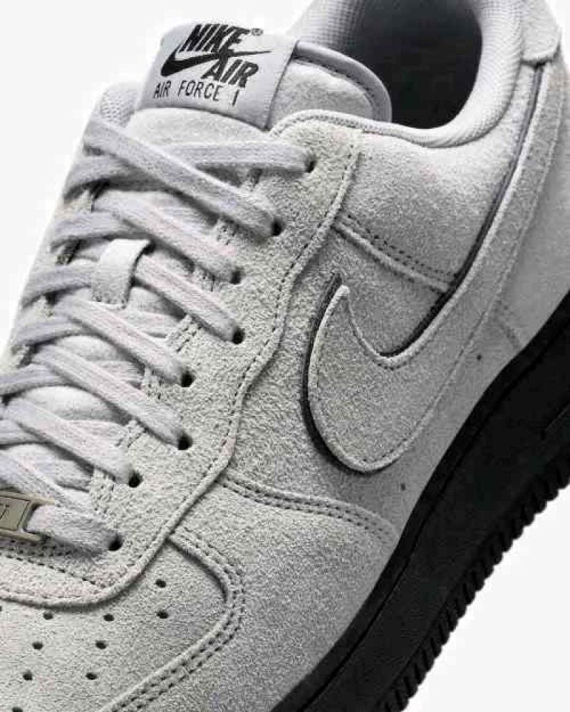 NIKkEE AIRFORCE SUEDE BLACK SMOKE GREY