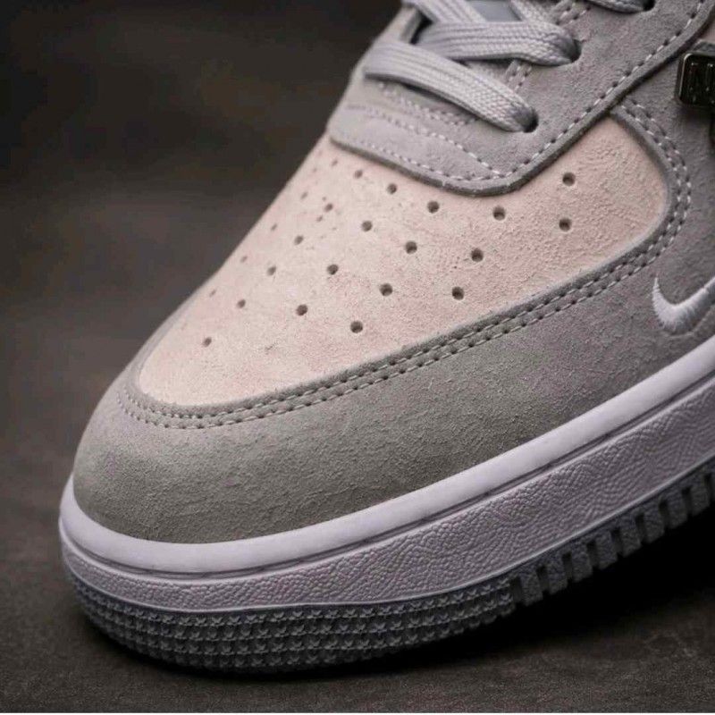 NIKKEE AIRFORCE 1 LOW X The North Fase Suede