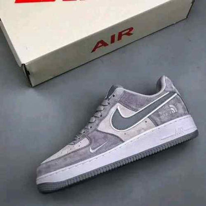NIKKEE AIRFORCE 1 LOW X The North Fase Suede