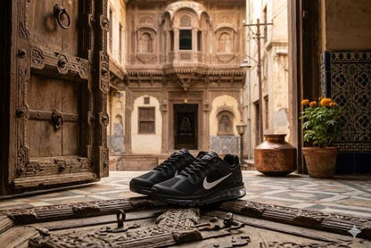 Nik.e Air Max 2013 black