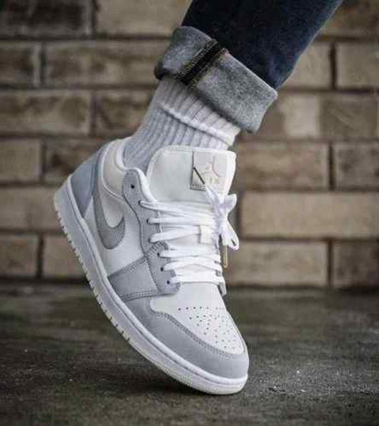Nikkee air jordan 1 paris low