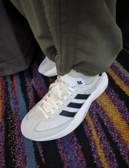 Adida.s SL 72 Pro White Black Chalk Pearl