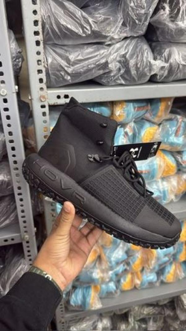 UNDE_R ARMOUR HOVR INFIL BOOTS MILITARY BLACK FIX