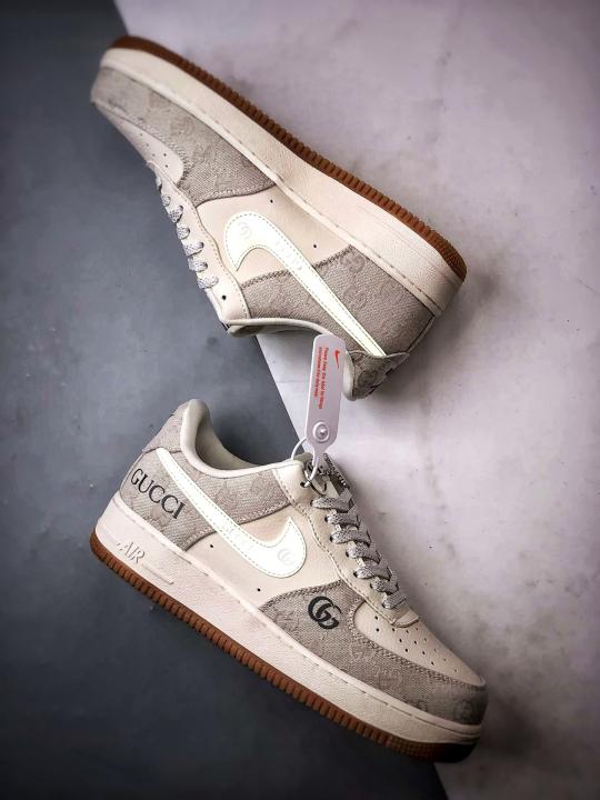 NIK.E AIRFORCE 1 LOW X GUCC.I WHITEGREY