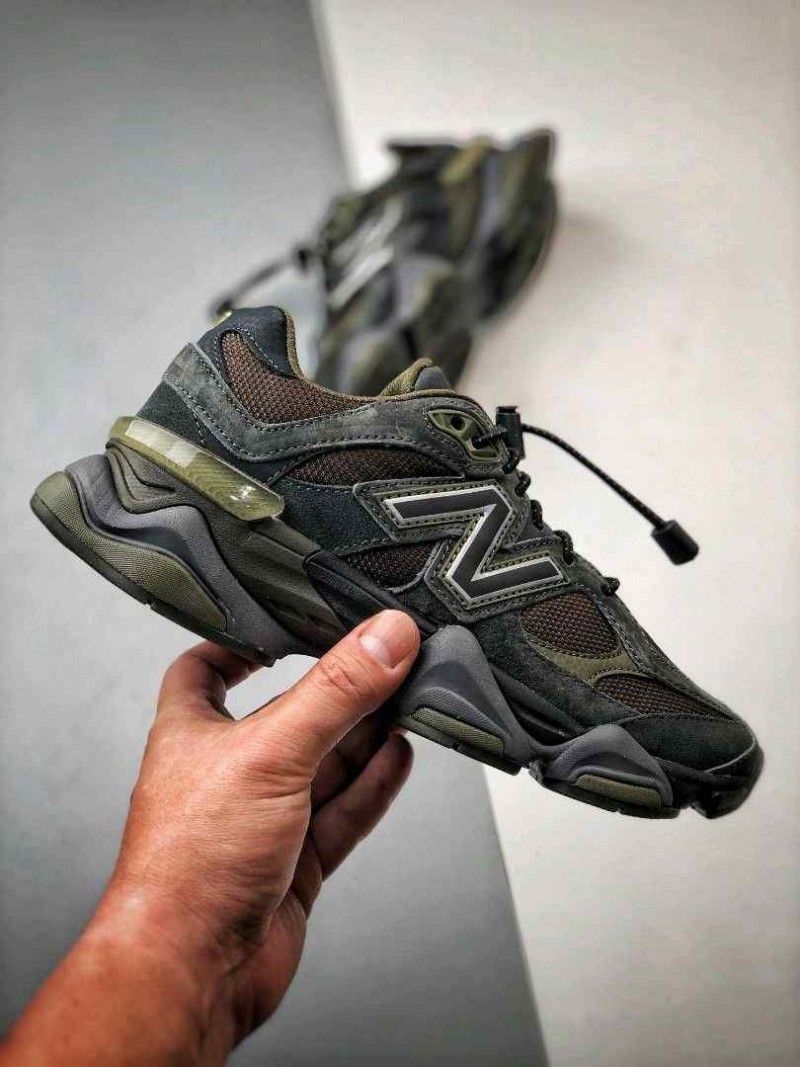 Neww balanee 9060 Blacktop Dark Moss