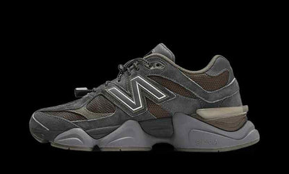 Neww balanee 9060 Blacktop Dark Moss