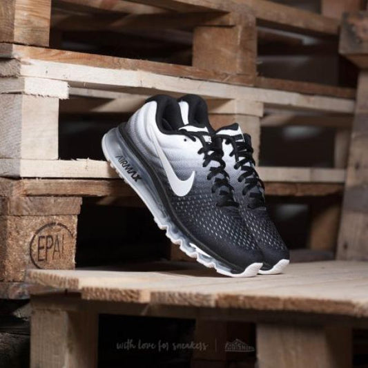 Nik.e Air Max 2017 White Black running shoes