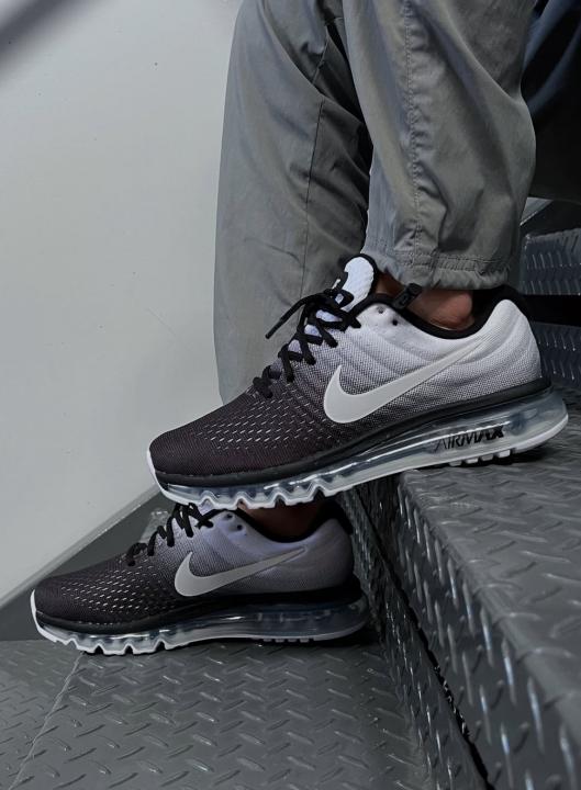 Nik.e Air Max 2017 White Black running shoes