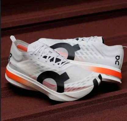ON RUNNING CLOUD BOOM WHITE with cloud extra insole