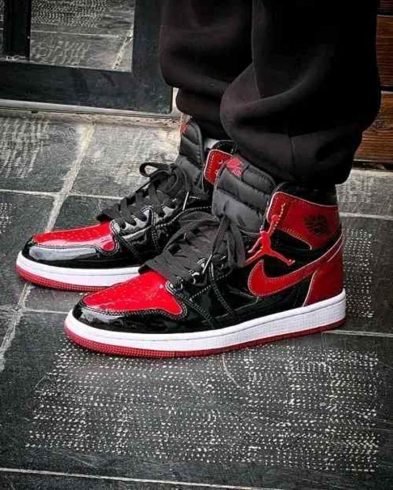Jordan 1 Retro High OG Patent Bred semi ua