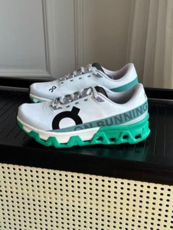 On Cloud Monster Hyper White Green