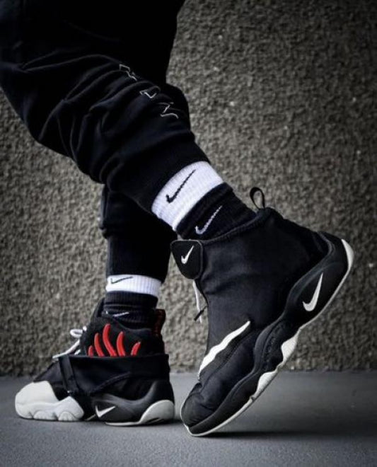 NIK_E AIR ZOOM FLIGHT 98 THE GLOVE BLACK WHITE FIX