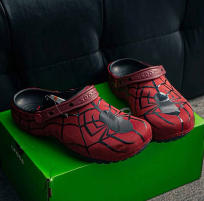 CROCCS X MARVEL RED SPIDERMAN CLOG FIX