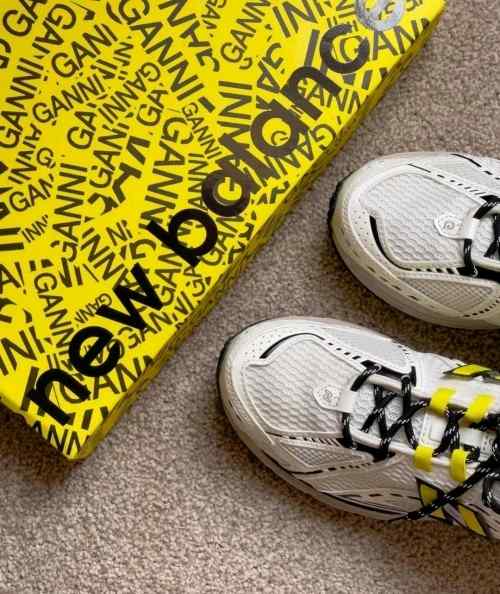 Neww Balance 1906R X Ganni Egret