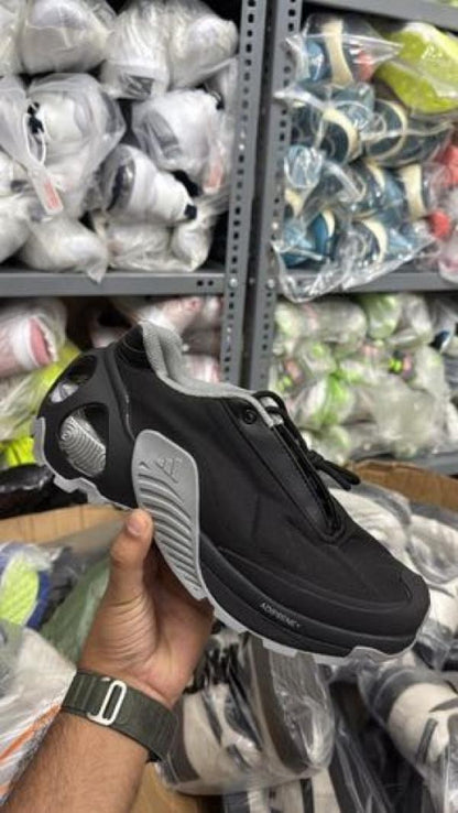 ADIDA_SS EDGE RUNNER WONDER BLACK GREY FIX
