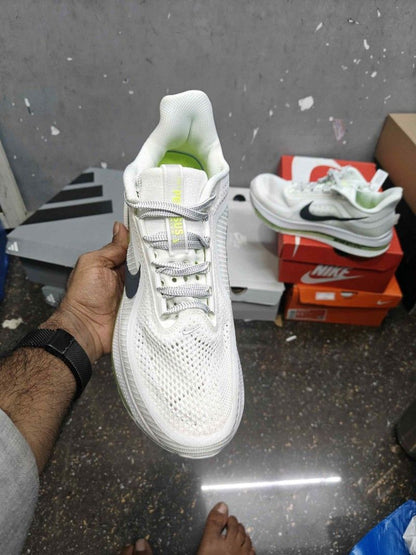 Nikkee Air Zoom Pegasus Premium Running
