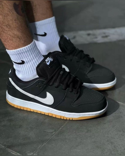 NIIKE SB DUNK LOW GUM PRO