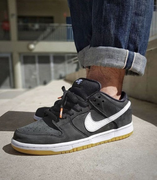 NIIKE SB DUNK LOW GUM PRO