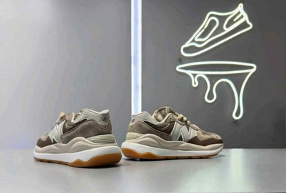 NEW . BALANCE M5740 MASHROOM