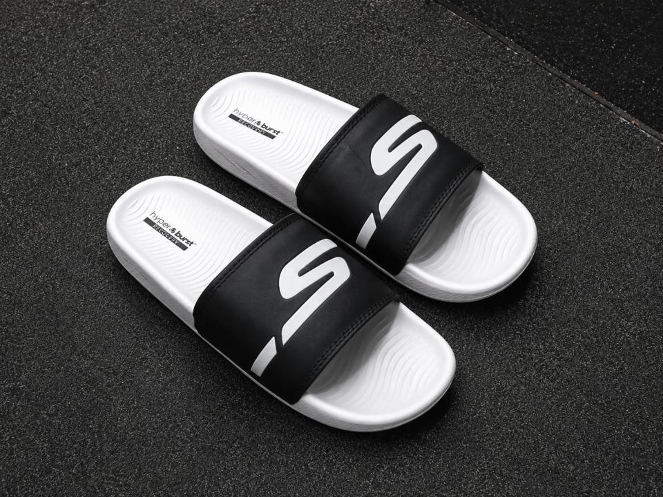 Skecher.s Hyper Burst Recovery Comforts Slide