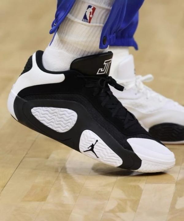 Air Jordan Tatum 2 basketball Shoe