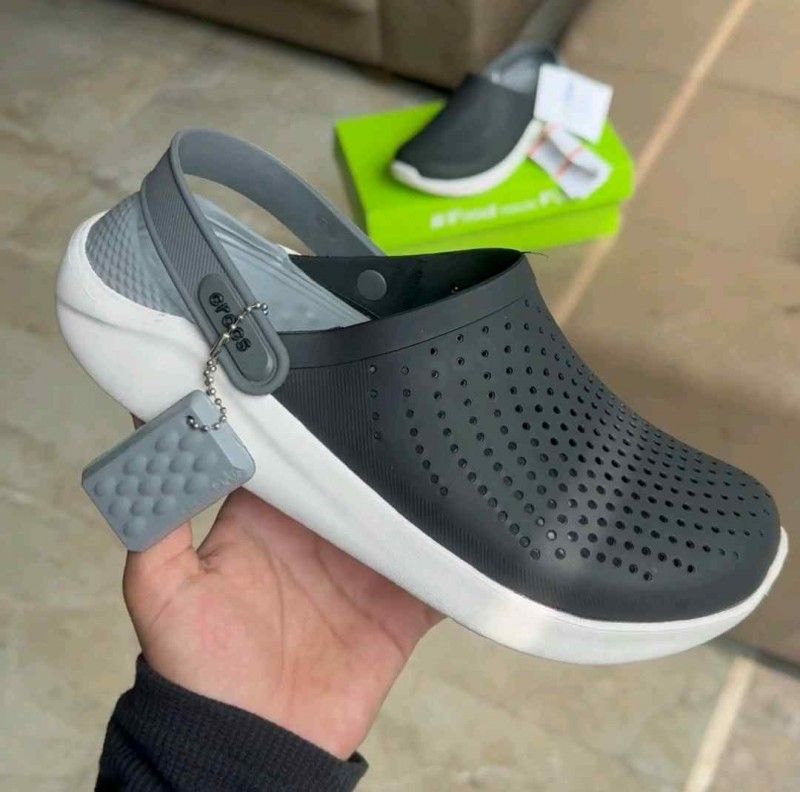 Croccss Literide Clog Dark grey white