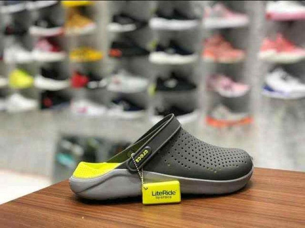 Croccss Literide Clog Grey Green