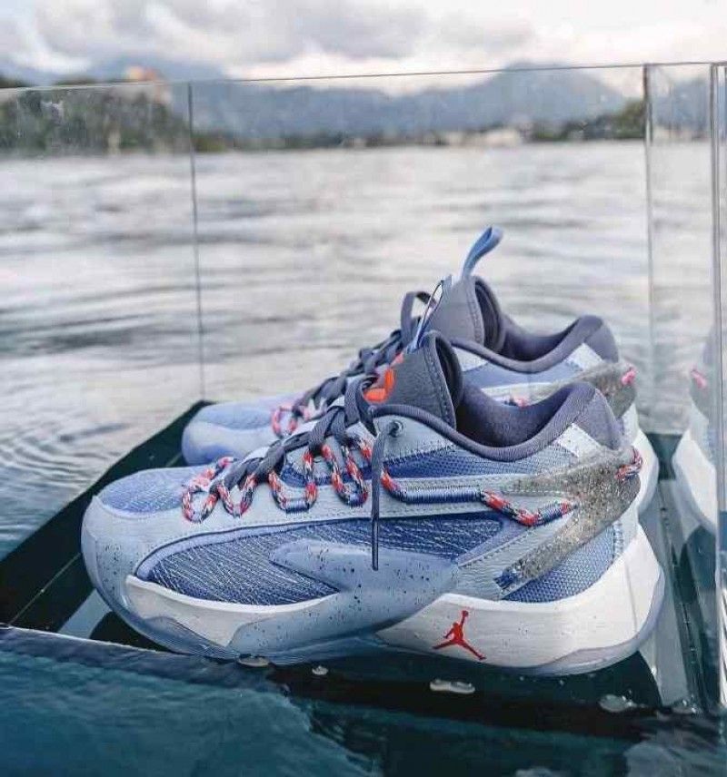 Nikkee Air Jordan LUKA 2 LAKE BLED